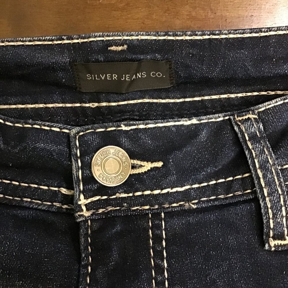 Silver Jeans 31 (10) Suki Capri Women’s Jeans Mid Rise Stretch Distressed - Picture 7 of 11